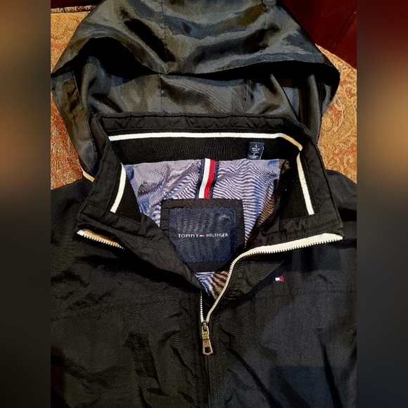 Tommy Hilfiger Black hoodie jacket - Picture 4 of 7